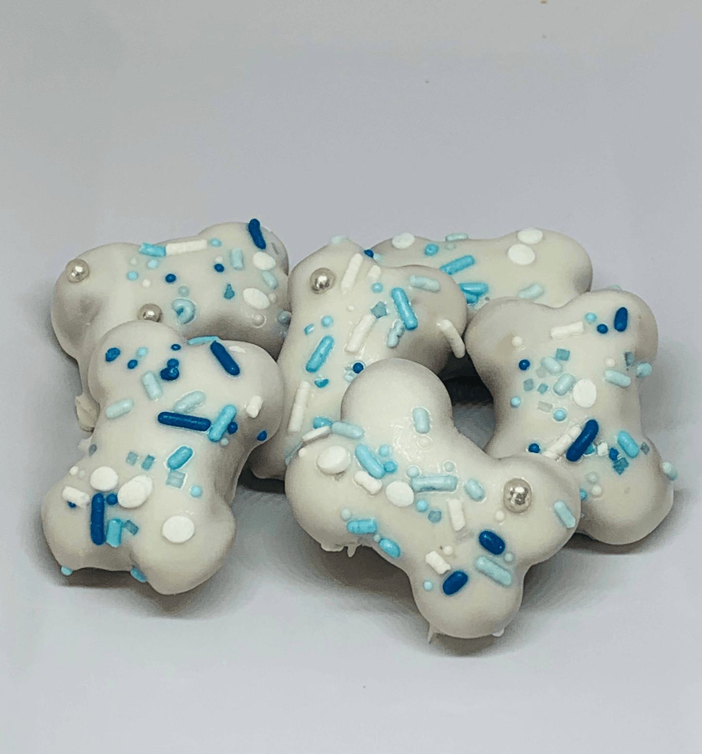 PB & Banana Delight Dog Cookies with Icing and Sprinkles-4